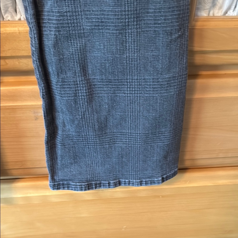 Frame Denim Charcoal Jeans - Picture 4 of 6